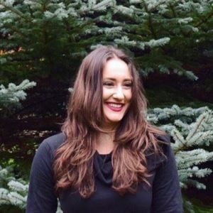 Meet your Posher, Nika